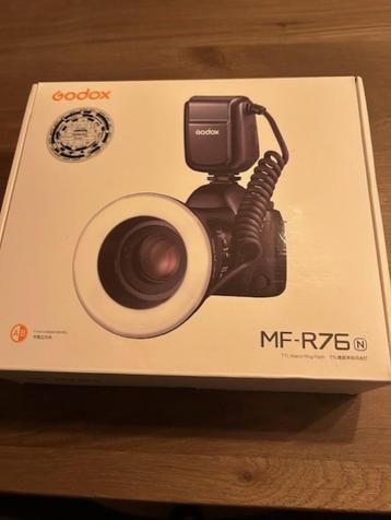 Ringflits voor Nikon beschikbaar voor biedingen