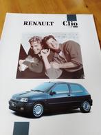 Renault Clio 16V, uitvouwbare folder, Ophalen of Verzenden, Zo goed als nieuw