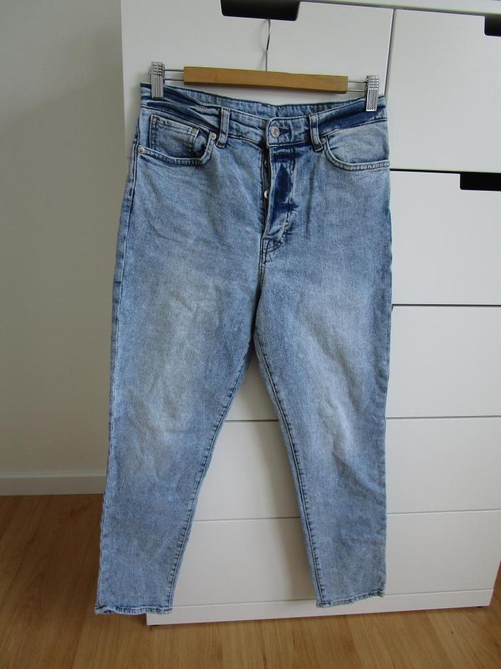 H&M Mom - spijkerbroek maat 38, Kleding | Dames, Spijkerbroeken en Jeans, Gedragen, W30 - W32 (confectie 38/40), Blauw, Ophalen of Verzenden