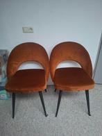 Set van 2 bruine eetkamerstoelen, Ophalen