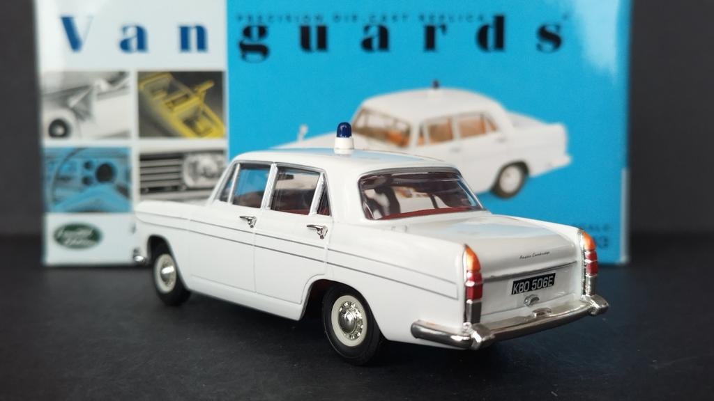 Austin A60 Cardiff Police 1:43 Vanguards Pol, Auto, Nieuw, Info@corgiclassics.co.uk, Le19 1rl Leicester uk