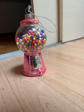 Kaugomballen automaat  kerstbal beschikbaar voor biedingen