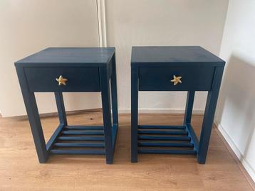 Set van 2 blauwe nachtkastjes beschikbaar voor biedingen
