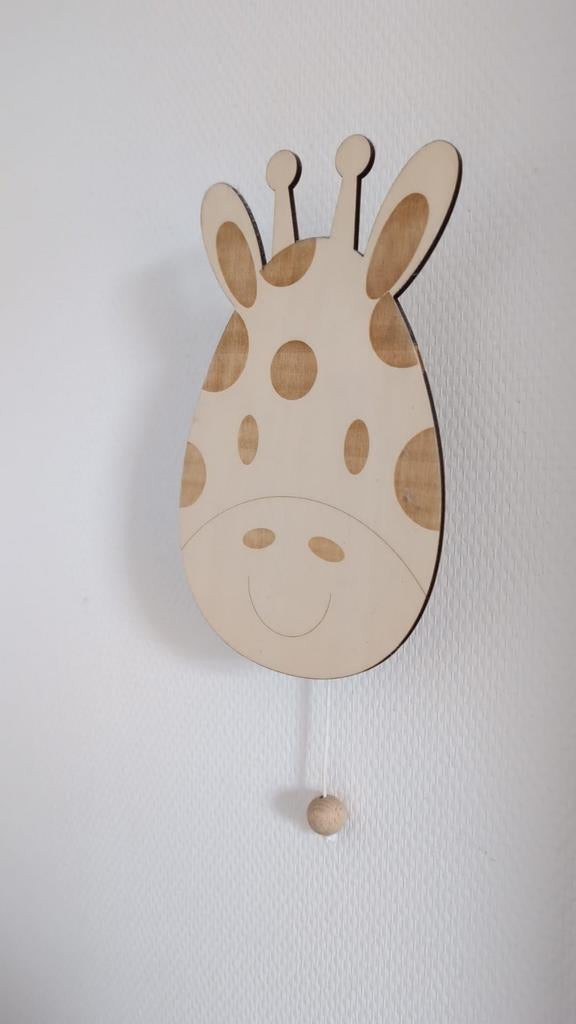 Giraffe Muziekdoosje van hout voor aan de Muur, Kinderen en Baby's, Kinderkamer | Inrichting en Decoratie, Zo goed als nieuw, Wanddecoratie