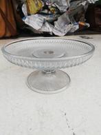 Bonbonnière, Ophalen