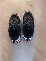 BALENCIAGA, Kleding | Dames, Schoenen, Ophalen of Verzenden, Zo goed als nieuw, Zwart, Sneakers of Gympen