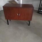 Deens design kastje uit de jaren '50/ '60, Huis en Inrichting, Kasten | Dressoirs, Ophalen, Zo goed als nieuw, 25 tot 50 cm, 50 tot 100 cm