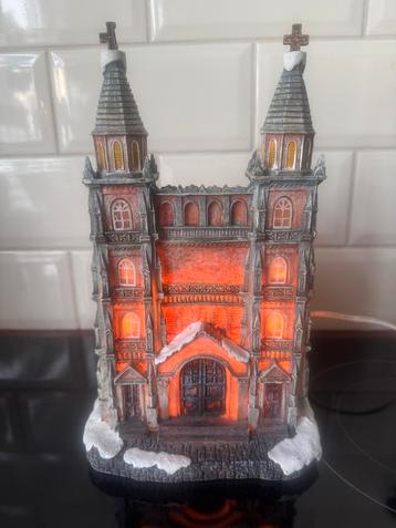 Kerk voor kerstdorp beschikbaar voor biedingen