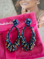 Paulie Pocket oorbellen blauw beige, Sieraden, Tassen en Uiterlijk, Ophalen of Verzenden, Zo goed als nieuw, Blauw, Overige materialen