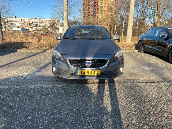 Volvo V40 D2 2.0 R-Design Plus | 170 PK | ObbeTuning, Auto's, Volvo, Particulier, V40, ABS, Achteruitrijcamera, Airbags, Airconditioning