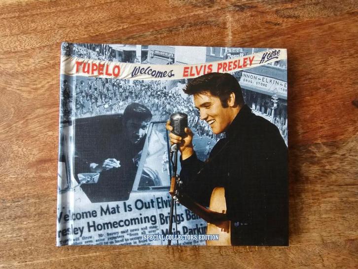 Tupelo Welcomed Elvis Presley Home - Special Edition, Cd's en Dvd's, Cd's | Pop, Zo goed als nieuw, 2000 tot heden, Boxset, Ophalen of Verzenden
