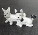 Vintage hondenbeeldje duo hondjes terriër schnauzer nr 930, Ophalen of Verzenden, Gebruikt, Dier