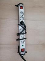Stekkerdoos met 5 stopcontacten, Ophalen of Verzenden, Gebruikt, Minder dan 2 meter, Overige kabels
