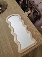 Wave spiegel met velvet rand, Minder dan 50 cm, Ophalen of Verzenden, Zo goed als nieuw, Minder dan 100 cm