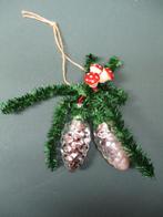 Vintage oude kerstbal kerstversiering dennenappels glas, Ophalen of Verzenden, Gebruikt