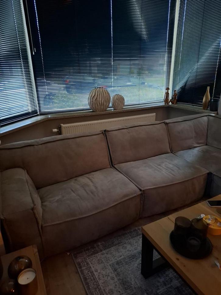 Mooie Hoekbank te koop, Huis en Inrichting, Banken | Bankstellen, Zo goed als nieuw, Hoekbank, Vierpersoons of meer, 250 tot 300 cm