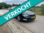 Skoda Superb Combi 1.8 TSI Comfort [Dealer Onderhouden][Auto, Stof, Zwart, 4 cilinders, 700 kg