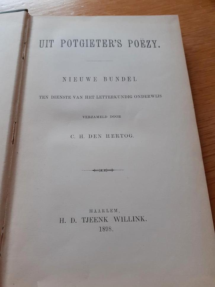 Uit Potgieter's Poëzy - nieuwe bundel - 1898 WD-022/9, Boeken, Gedichten en Poëzie, Gelezen, Ophalen of Verzenden