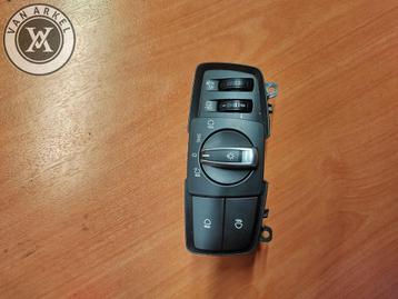 Lichtschakelaar F45 6824890 beschikbaar voor biedingen