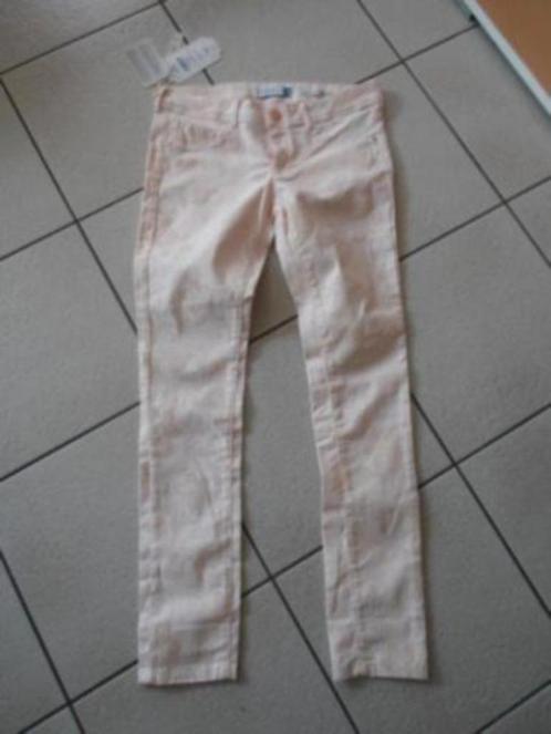 Nieuwe skinny broek Bershka maat M (licht roze), Kleding | Dames, Broeken en Pantalons, Nieuw, Maat 38/40 (M), Roze, Lang, Ophalen of Verzenden