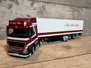 WSI VOLVO FH 5 GLOB. 6X2   REEFER TRAILER N.  DEN OTTER  beschikbaar voor biedingen