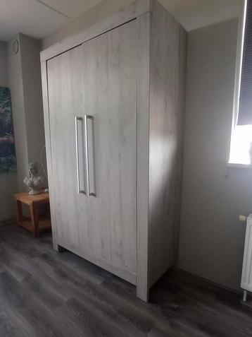 interbaby kledingkast beschikbaar voor biedingen