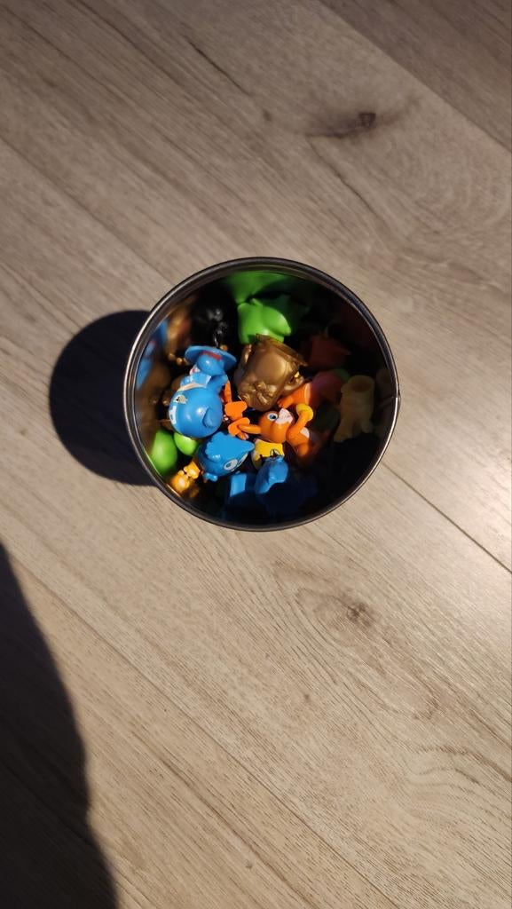 Kleine Speelgoed Poppetjes, Sieraden, Tassen en Uiterlijk, Piercings, Gebruikt, Overige typen, Overige materialen, Ophalen