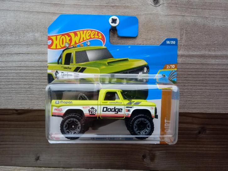 Dodge Power wagon '70 Hotwheels, Hobby en Vrije tijd, Modelauto's | Overige schalen, Nieuw, Auto, Ophalen