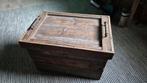 Houten kist / bijzettafeltje, Huis en Inrichting, Woonaccessoires | Kisten, Ophalen, Minder dan 50 cm, 50 tot 100 cm, Metaal