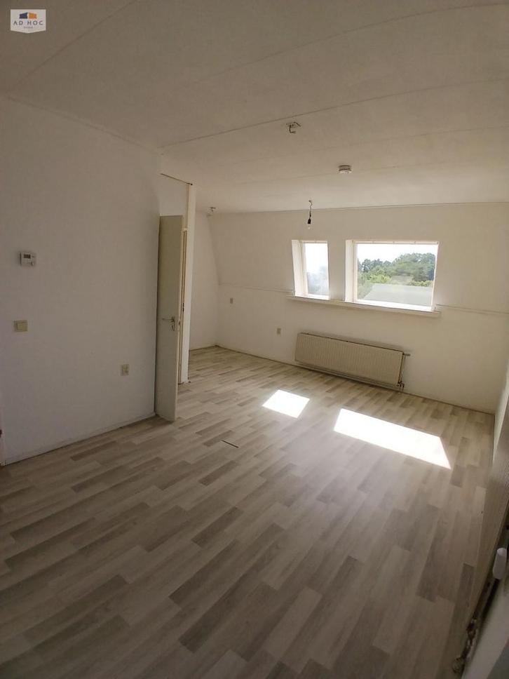 NIEUW! Woonruimte te huur Burg.Savelberglaan, Kerkrade, Huizen en Kamers, Huizen te huur