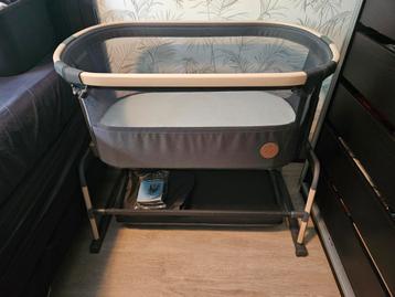 Co-sleeper Maxi Cosi iora  beschikbaar voor biedingen