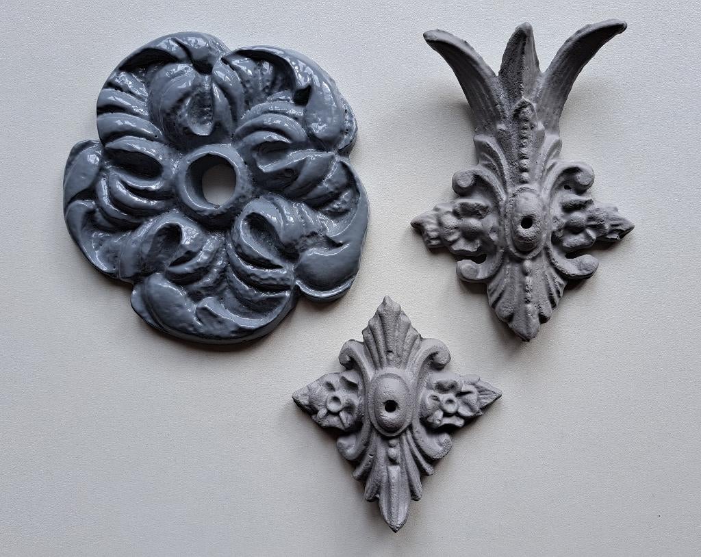 Muurankers gietijzer antiek, Ophalen of Verzenden