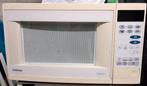 De magnetron is in goede staat., Ophalen of Verzenden, Zo goed als nieuw, Vrijstaand, 45 tot 60 cm