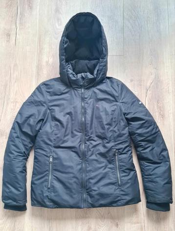Tommy Hilfiger winterjas * zwart * mt XL (158/164) beschikbaar voor biedingen