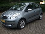 Toyota Yaris 1.3 VVTi Luna clima cruise 180 dkm NAP 5 drs gr, Voorwielaandrijving, Gebruikt, 4 cilinders, 995 kg