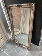 Grote barok spiegel hout- Sierlijke lijst - Zilverkleurig, Antiek en Kunst, Antiek | Spiegels, Ophalen, Rechthoekig, 50 tot 100 cm