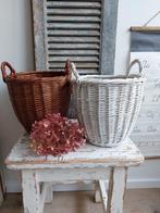 Twee vintage mandjes / stofmandjes, Gebruikt, Mand, Ophalen of Verzenden, Riet