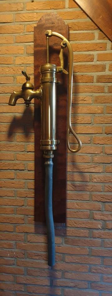 (T) Schippers pomp. Handpomp. Antiek. Koper. beschikbaar voor biedingen