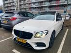 Mercedes-Benz E-Klasse 2.0 E200 Parelmoer wit E43 Look, Auto's, Mercedes-Benz, Automaat, 4 cilinders, 1505 kg, Wit