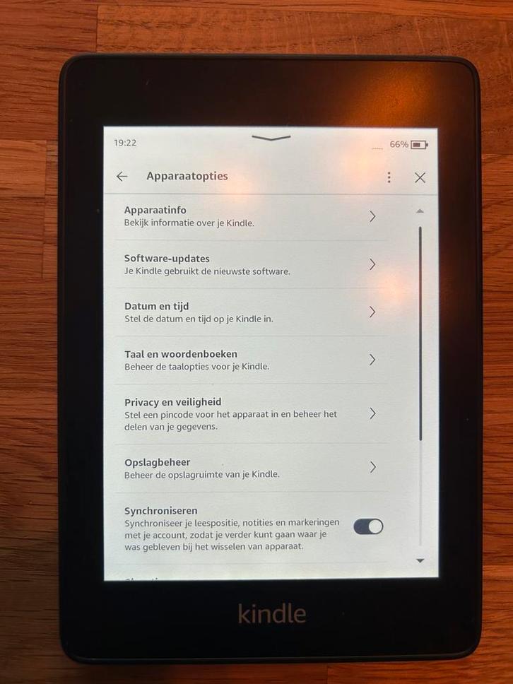 Kindle Paperwhite 10e gen – 6 GB, Computers en Software, E-readers, Gebruikt, 8 GB, Waterbestendig, Ophalen of Verzenden