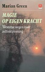 KADOTIP -10%    Boek 'Magie op eigen Kracht', Boeken, Achtergrond en Informatie, Spiritualiteit algemeen, Verzenden, Zo goed als nieuw