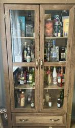 Houten Vitrinekast met Glazen Deuren, Ophalen
