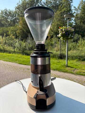 Professionele bonenmale instelbare maalgraad horecakwaliteit beschikbaar voor biedingen