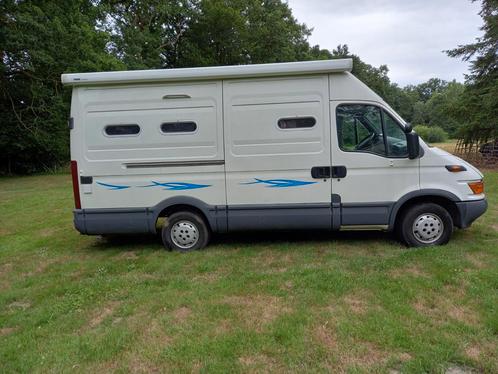 Buscamper merk Iveco Daily, met nieuwe APK, Caravans en Kamperen, Campers, Particulier, tot en met 2, Buscamper of Camperbus, Overige merken