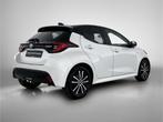 Toyota Yaris 1.5 Hybrid Style | Leder | (bj 2021, automaat), Auto's, 12 maanden, Gebruikt, Wit, 1490 cc