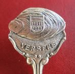 theelepeltje yerseke schelp met daarin gemeentewapen, Gebruikt, Verzilverd, Ophalen of Verzenden, Metaal