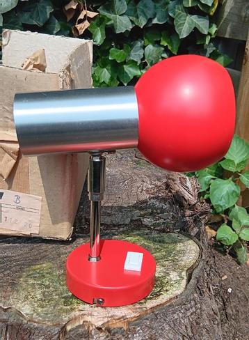 ​Vintage SIS spot NEW OLD STOCK rood met schakelaar (L37) beschikbaar voor biedingen
