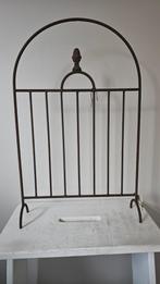 Stoer metalen rek voor krans of toef, Antiek en Kunst, Ophalen of Verzenden