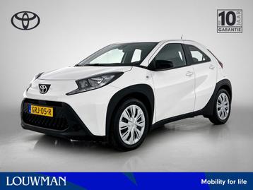 Toyota Aygo X 1.0 VVT-i MT Play (bj 2024) beschikbaar voor biedingen