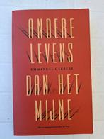 Andere Levens dan het mijne - emmanuel Carrere (goede staat), Ophalen of Verzenden, Zo goed als nieuw